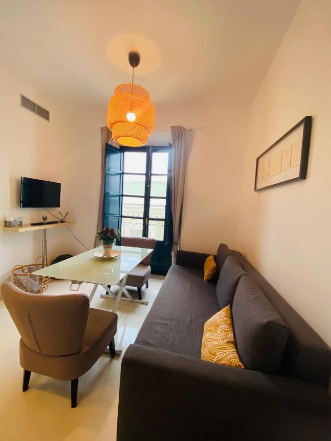 Apartamento Alvarez Quintero - Catedral 塞维利亚 外观 照片
